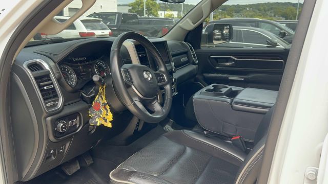 2022 Ram 1500 Laramie 4x4 Crew Cab 57 Box