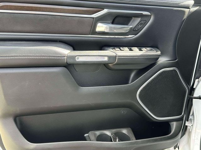 2022 Ram 1500 Laramie 4x4 Crew Cab 57 Box