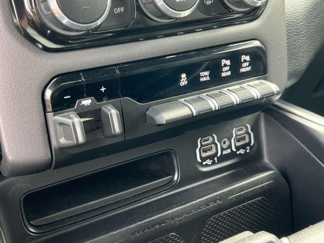 2022 Ram 1500 Laramie 4x4 Crew Cab 57 Box