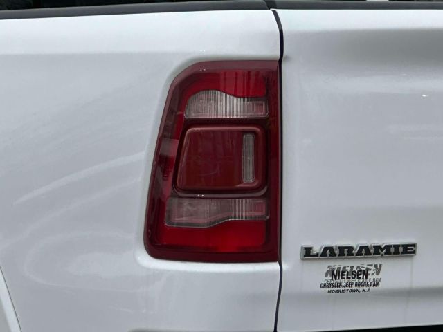 2022 Ram 1500 Laramie 4x4 Crew Cab 57 Box