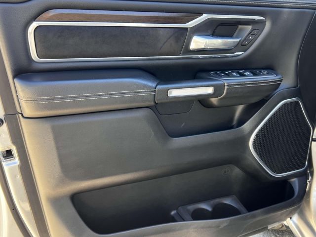 2022 Ram 1500 Laramie 4x4 Crew Cab 57 Box