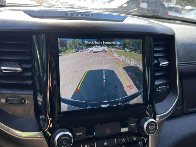 2022 Ram 1500 Laramie 4x4 Crew Cab 57 Box