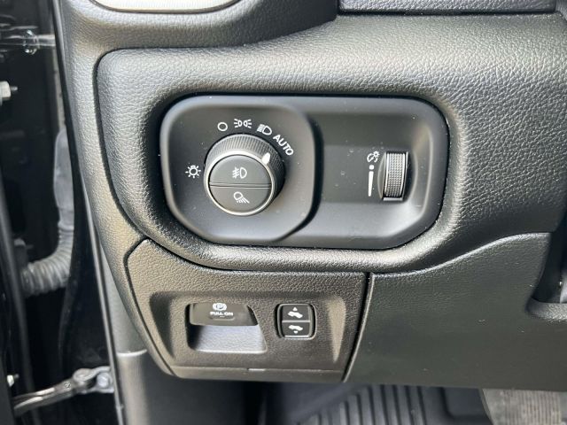 2022 Ram 1500 Rebel 4x4 Crew Cab 57 Box 2022 Ram 1500 Rebel 4x4 Crew Cab 57 Box