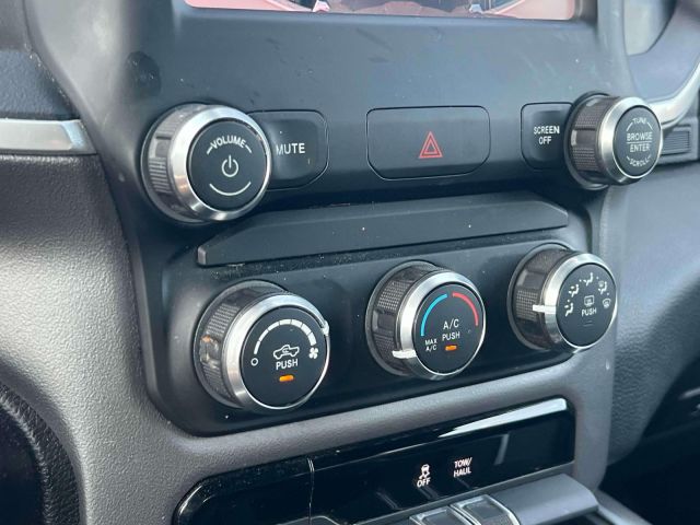 2022 Ram 1500 Big Horn 4x4 Crew Cab 64 Box