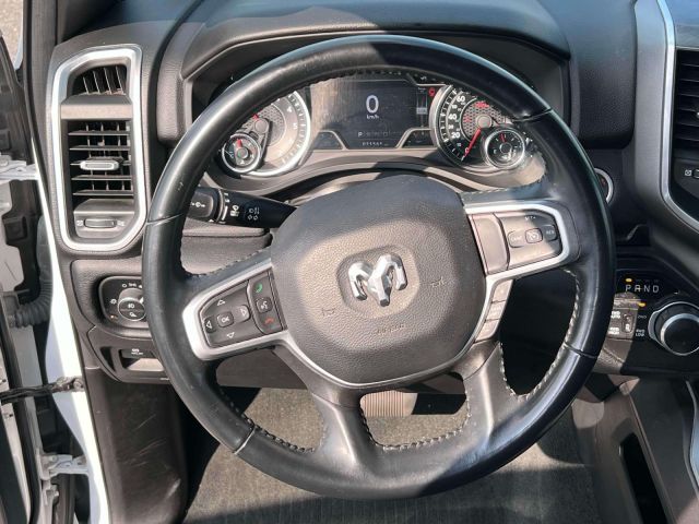 2022 Ram 1500 Big Horn 4x4 Crew Cab 64 Box