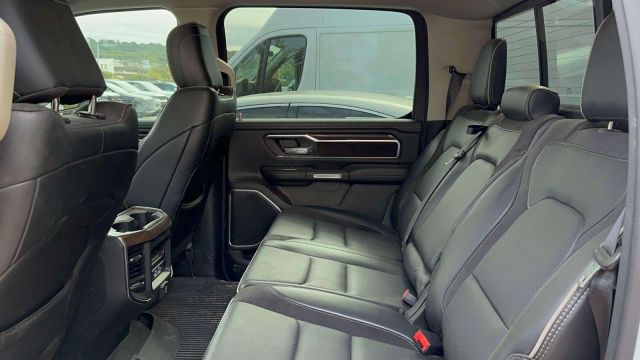 2022 Ram 1500 Laramie 4x4 Crew Cab 64 Box