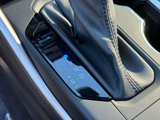 2022 Toyota Highlander Hybrid XLE AWD (Natl)