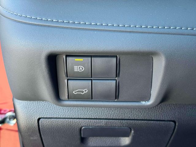 2022 Toyota Highlander Hybrid XLE AWD (Natl)
