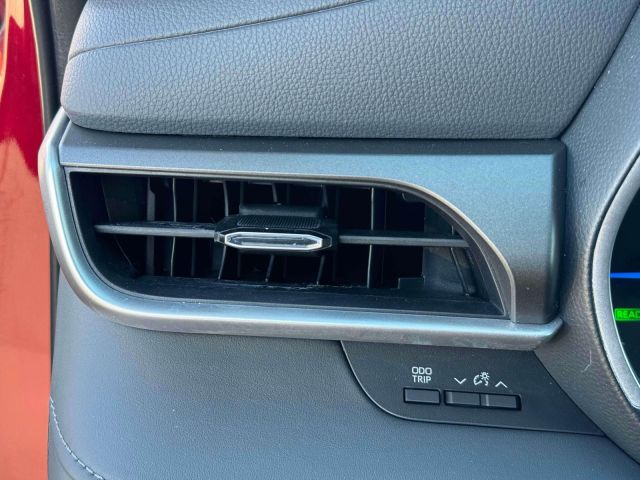 2022 Toyota Highlander Hybrid XLE AWD (Natl)