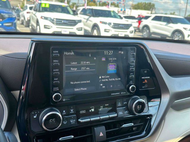 2022 Toyota Highlander XLE
