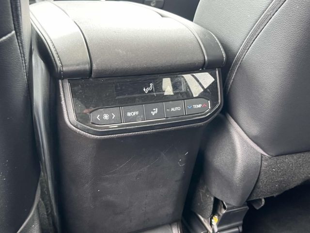 2022 Toyota Highlander XLE AWD (Natl)