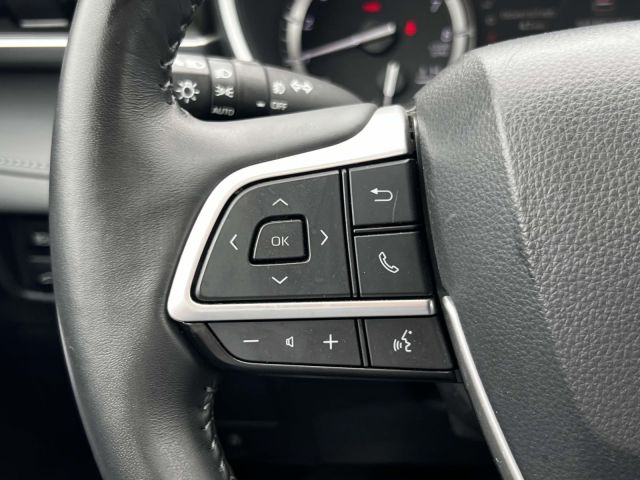 2022 Toyota Highlander XLE AWD (Natl)