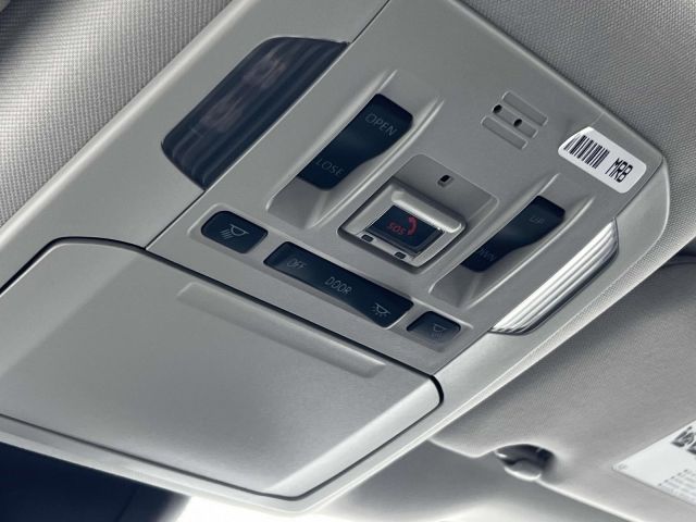 2022 Toyota Highlander XLE AWD (Natl)