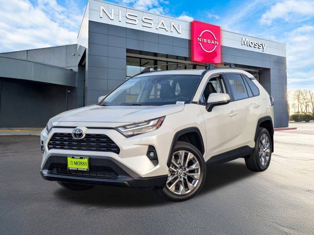 2022 Toyota Rav4 XLE Premium 2022 Toyota Rav4 XLE Premium