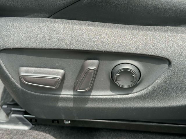2022 Toyota RAV4 Adventure AWD (Natl)