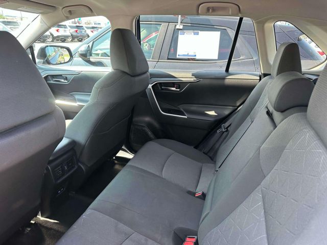 2022 Toyota RAV4 XLE AWD (Natl)