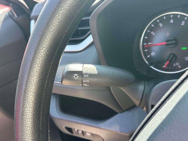 2022 Toyota RAV4 XLE 2022 Toyota RAV4 XLE