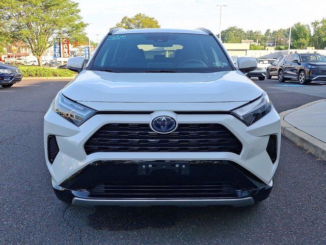 2022 Toyota RAV4 Hybrid SE