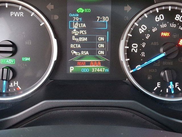 2022 Toyota RAV4 Hybrid SE