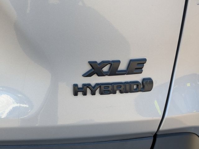2022 Toyota RAV4 Hybrid XLE Premium 2022 Toyota RAV4 Hybrid XLE Premium