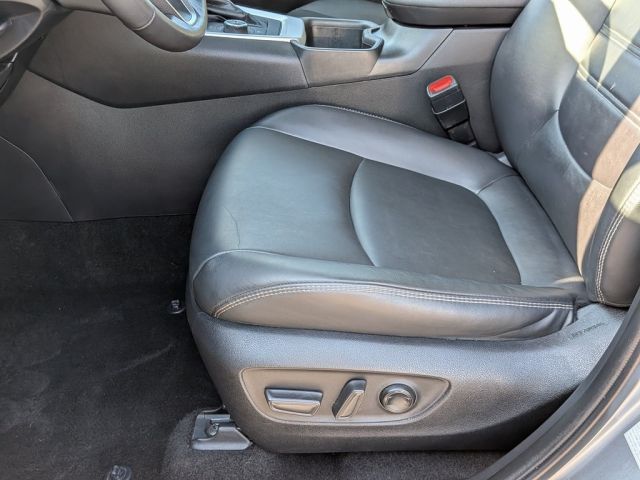 2022 Toyota RAV4 Hybrid XLE Premium 2022 Toyota RAV4 Hybrid XLE Premium