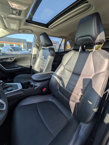 2022 Toyota RAV4 Hybrid XLE Premium 2022 Toyota RAV4 Hybrid XLE Premium