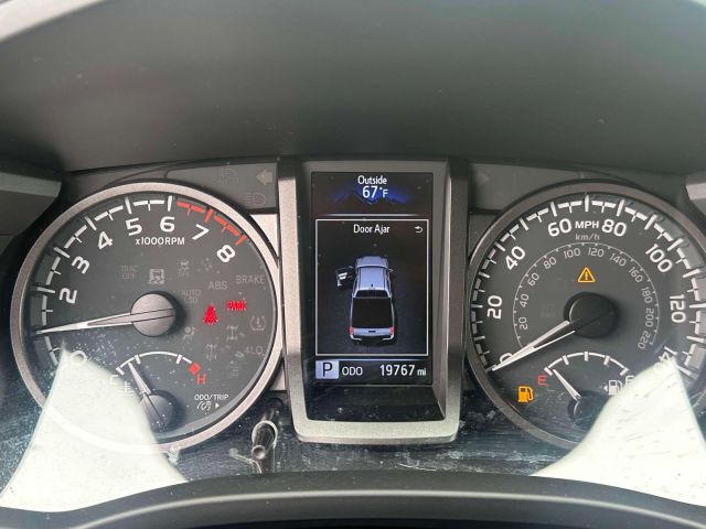 2022 Toyota Tacoma 4WD SR Double Cab 5 Bed V6 AT (Natl)
