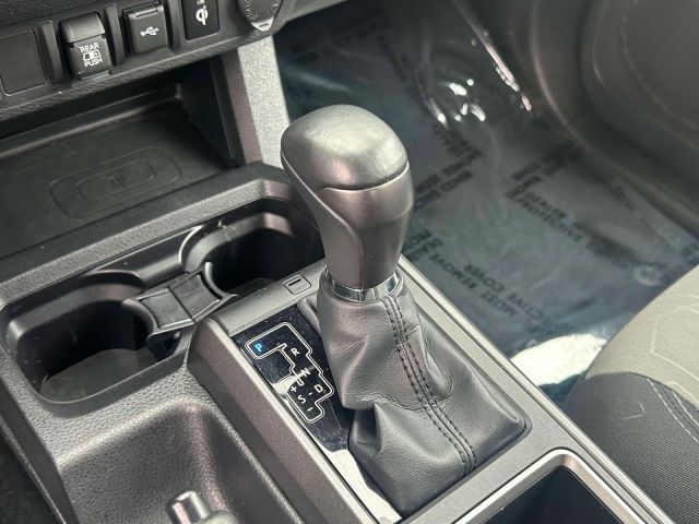 2022 Toyota Tacoma 4WD SR Double Cab 5 Bed V6 AT (Natl)