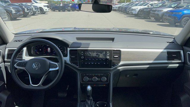 2022 Volkswagen Atlas 3.6L V6 SE w/Technology