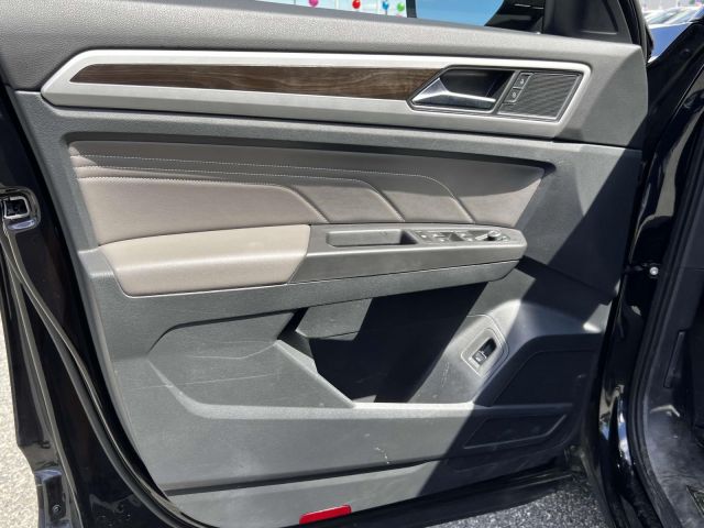 2022 Volkswagen Atlas 3.6L V6 SE w/Technology 4MOTION