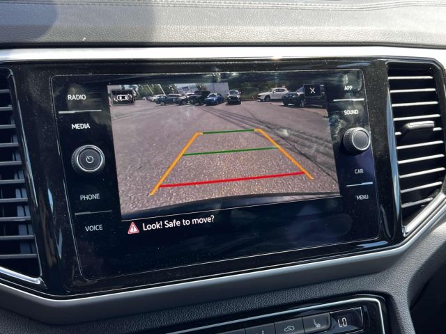 2022 Volkswagen Atlas 3.6L V6 SE w/Technology 4MOTION