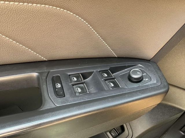 2022 Volkswagen Atlas 3.6L V6 SE w/Technology 4MOTION