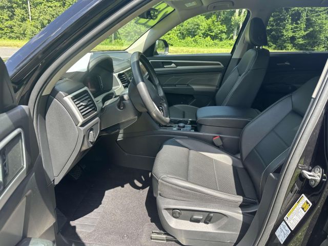 2022 Volkswagen Atlas 3.6L V6 SE w/Technology 4MOTION