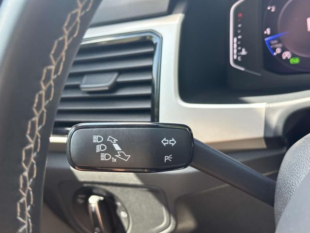 2022 Volkswagen Atlas 3.6L V6 SE w/Technology 4MOTION