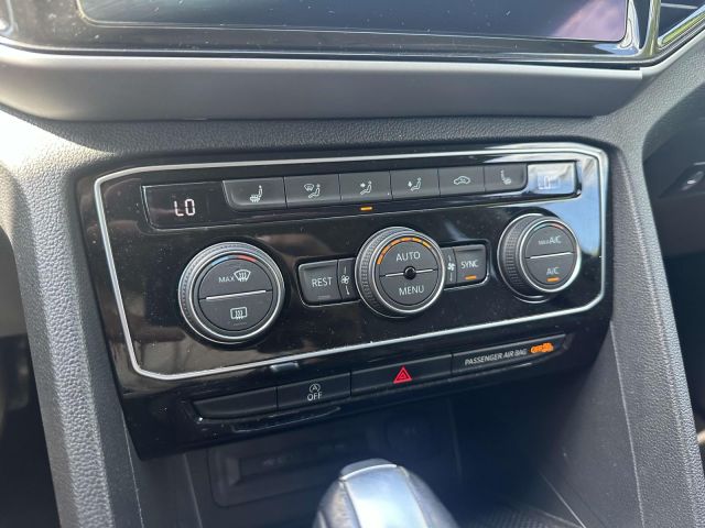 2022 Volkswagen Atlas 3.6L V6 SE w/Technology 4MOTION