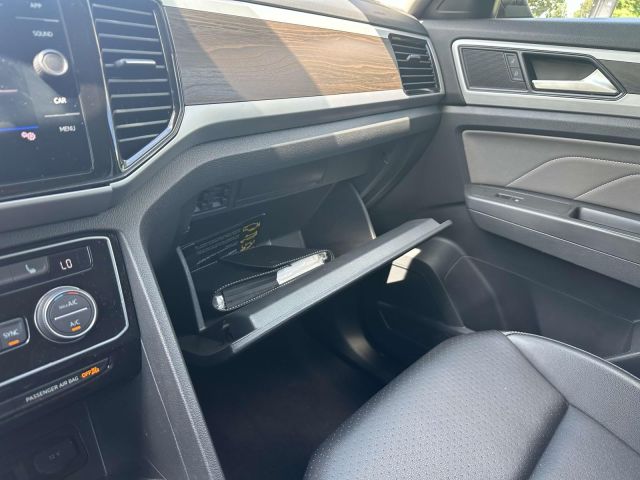 2022 Volkswagen Atlas 3.6L V6 SE w/Technology 4MOTION