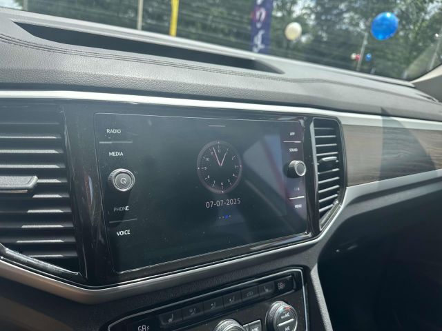 2022 Volkswagen Atlas 3.6L V6 SE w/Technology 4MOTION