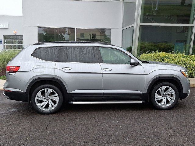 2022 Volkswagen Atlas 3.6L V6 SE w/Technology