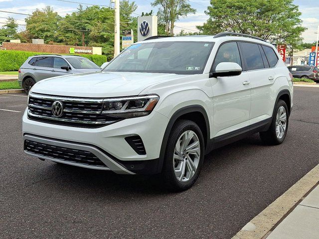 2022 Volkswagen Atlas 3.6L V6 SE w/Technology