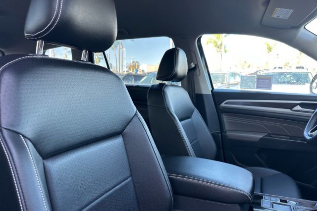 2022 Volkswagen Atlas 2.0T SE w/Technology 2022 Volkswagen Atlas 2.0T SE w/Technology