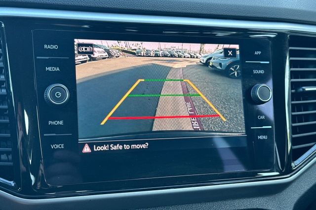 2022 Volkswagen Atlas 2.0T SE w/Technology