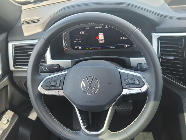 2022 Volkswagen Atlas Cross Sport 3.6L V6 SE w/Technology 4MOTION