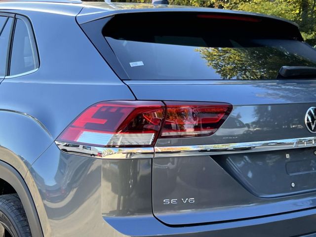 2022 Volkswagen Atlas Cross Sport 3.6L V6 SE w/Technology 4MOTION 2022 Volkswagen Atlas Cross Sport 3.6L V6 SE w/Technology 4MOTION