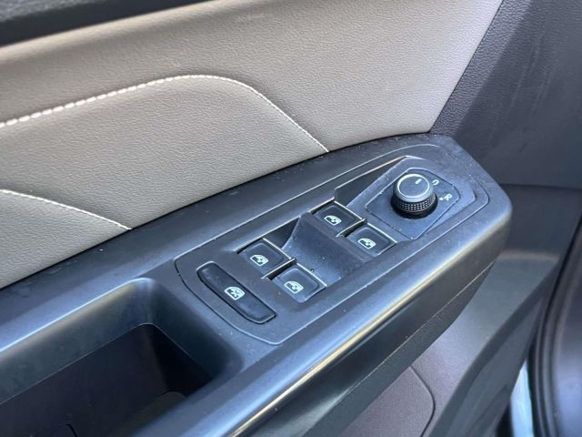 2022 Volkswagen Atlas Cross Sport 3.6L V6 SE w/Technology 4MOTION 2022 Volkswagen Atlas Cross Sport 3.6L V6 SE w/Technology 4MOTION