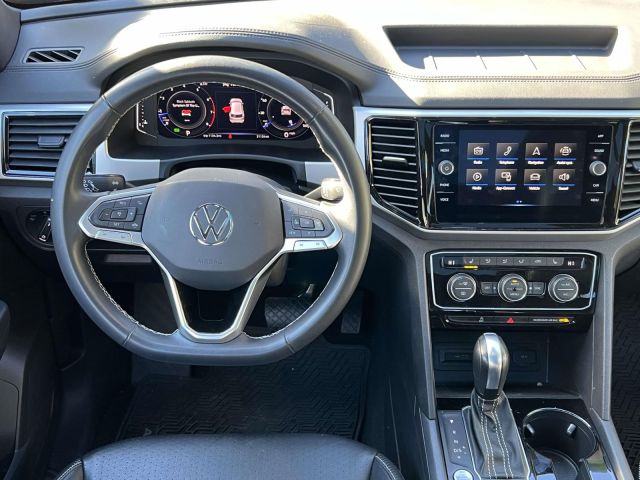 2022 Volkswagen Atlas Cross Sport 3.6L V6 SE w/Technology 4MOTION 2022 Volkswagen Atlas Cross Sport 3.6L V6 SE w/Technology 4MOTION