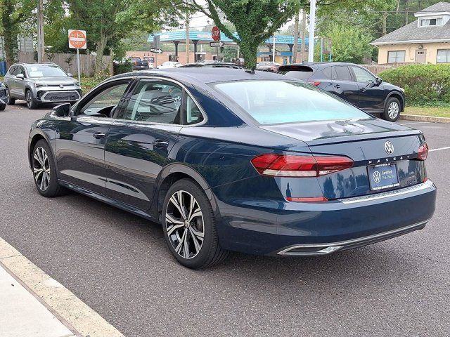 2022 Volkswagen Passat 2.0T SE