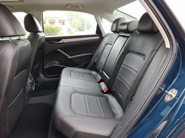 2022 Volkswagen Passat 2.0T SE