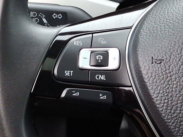 2022 Volkswagen Passat 2.0T SE
