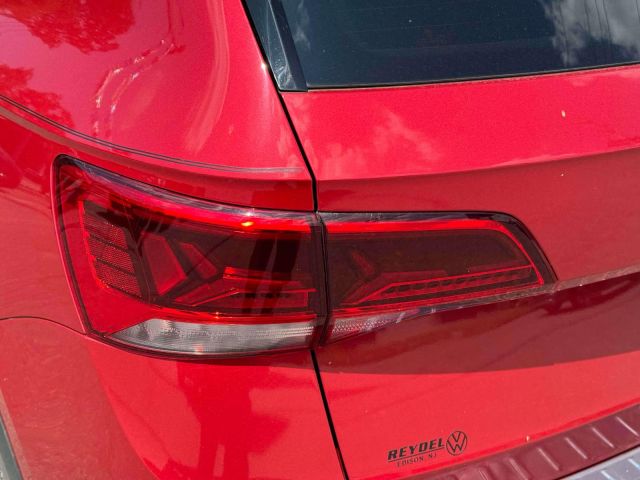 2022 Volkswagen Taos SEL 4MOTION