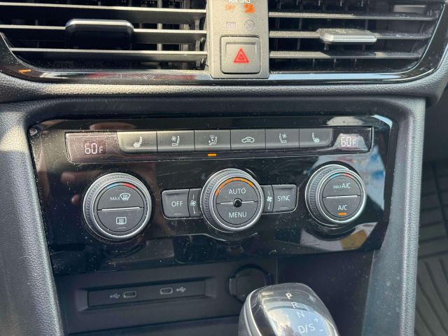 2022 Volkswagen Taos SEL 4MOTION
